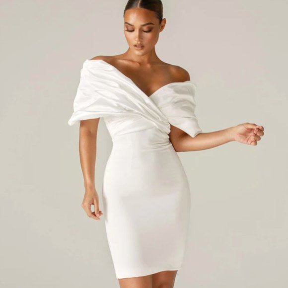 MARIBEL CREPE RUFFLE SHOULDER DRESS